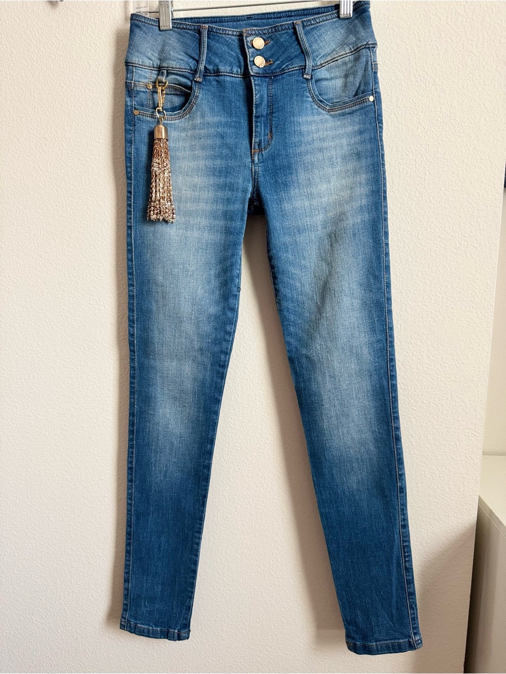 Studio F Skinny Jeans - NWOT - Size 6